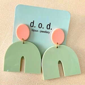 Jillie Earrings